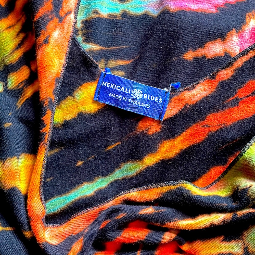 Fun! Light! Beautiful colors! Perfect for Summer!